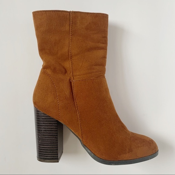 BAMBOO Shoes - Bamboo Heel Brown Suede Boots Chestnut Color Sz‎ 7